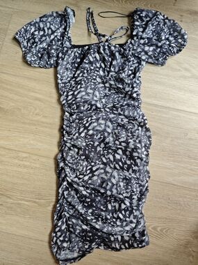 Topshop Black and White Puff-Sleeve Ruched Midi bodycorn Dress